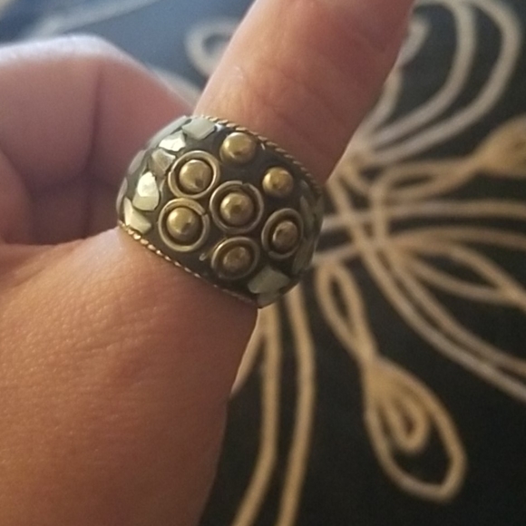 Beautiful Gold Stone & Studded Adjustable ring - Picture 2 of 6